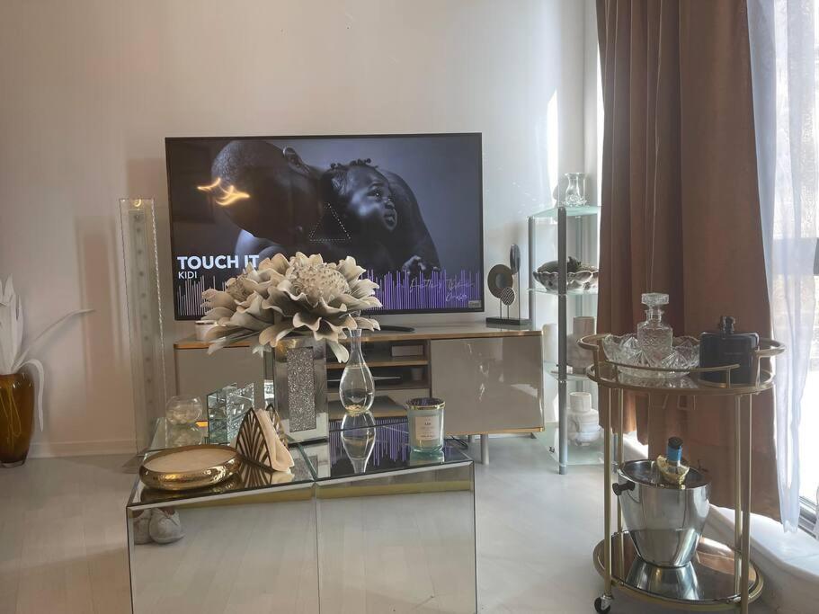 Spacious One Bedroom Ft In Central London King'S Cross Exterior foto